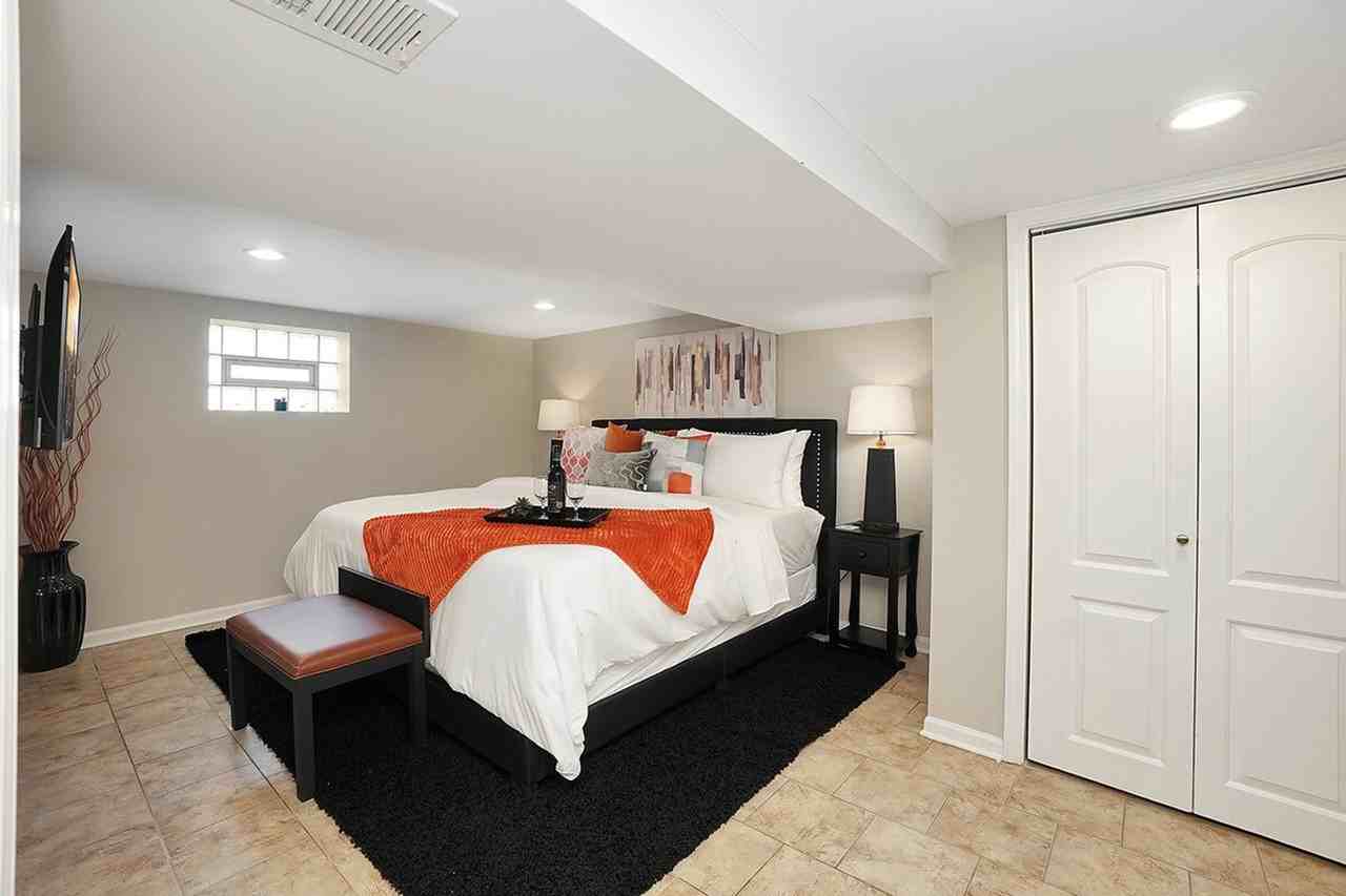 4552 Kenilworth Avenue #1285031P - Photo 5 of 20