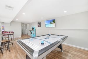 featured image of 238 Carter Ct