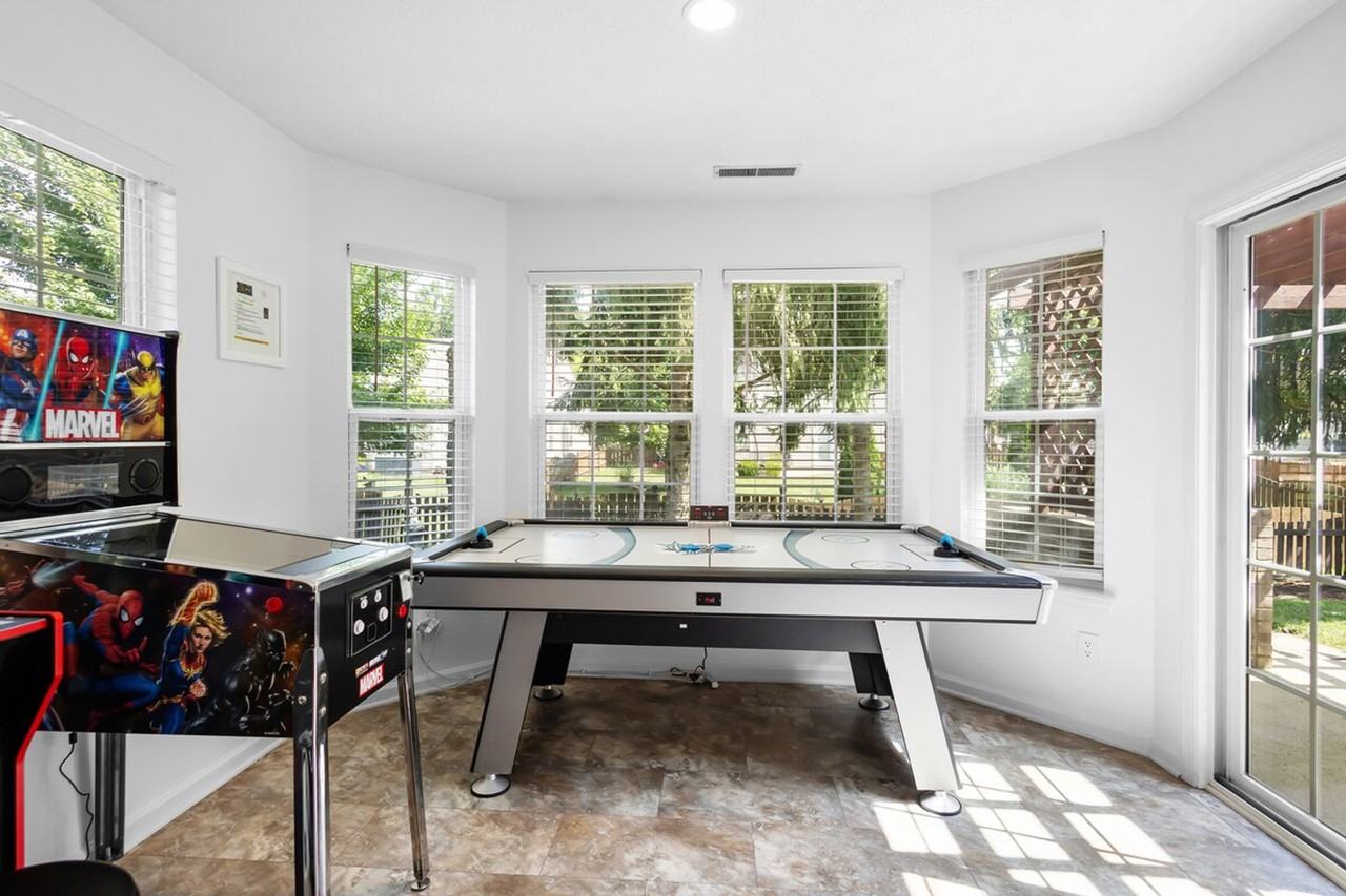 13847 Catalina Dr #1285074P - Photo 6 of 35