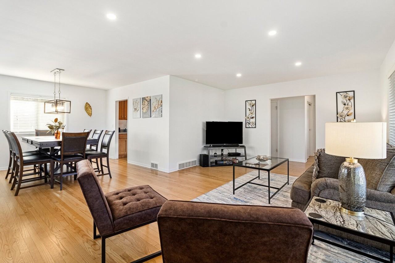 1542 Orchard Rd #1285079P - Photo 3 of 20