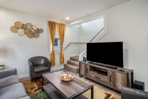 featured image of 334 S Wisconsin Ave