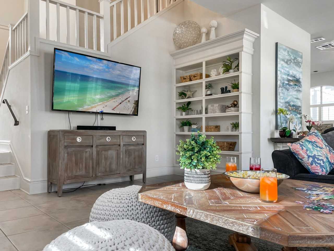 4421 Luke Ave #1285889P - Photo 3 of 47