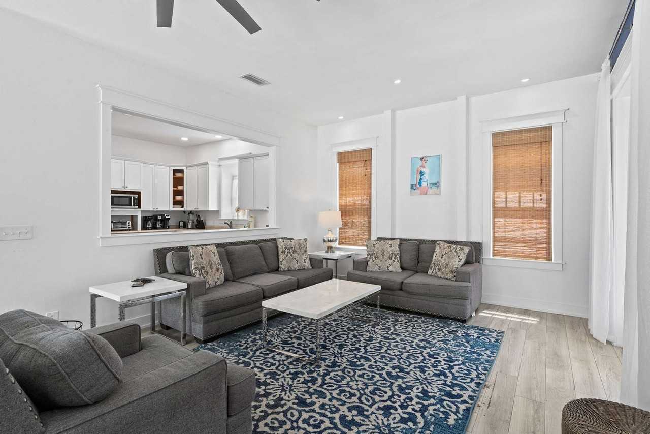 4456 Luke Ave #1285931P - Photo 6 of 50