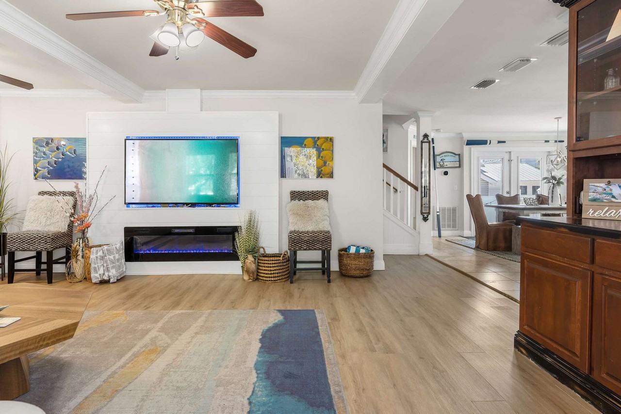 4518 John Ave #1285932P - Photo 2 of 50