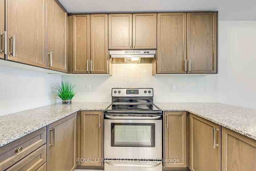 10 Drummond Street #510 - Photo 3 of 24