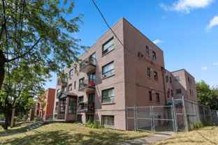 4355 Avenue Dupuis #11 - Photo 1 of 1