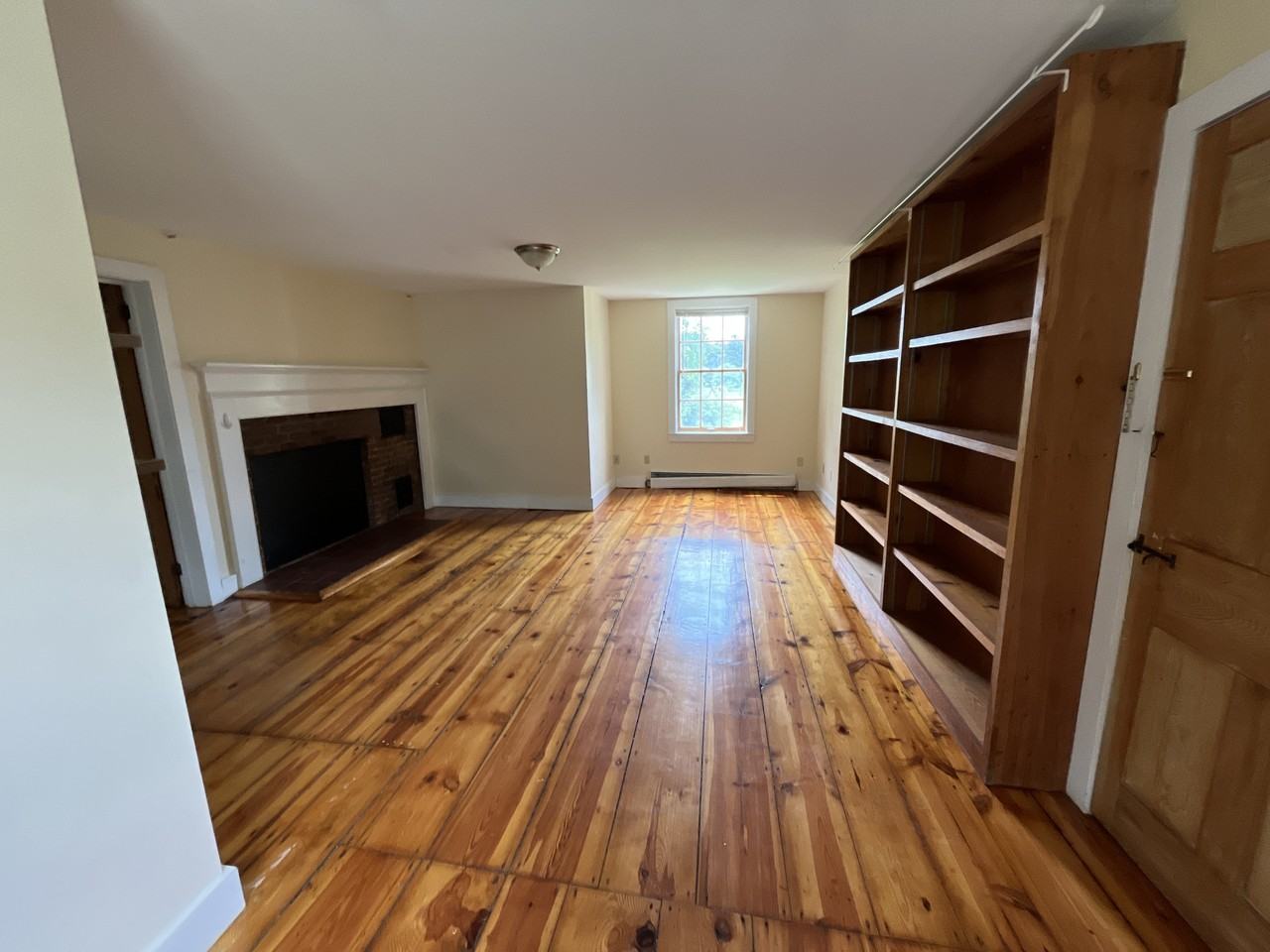 121 Bay Rd #2 - Photo 4 of 15