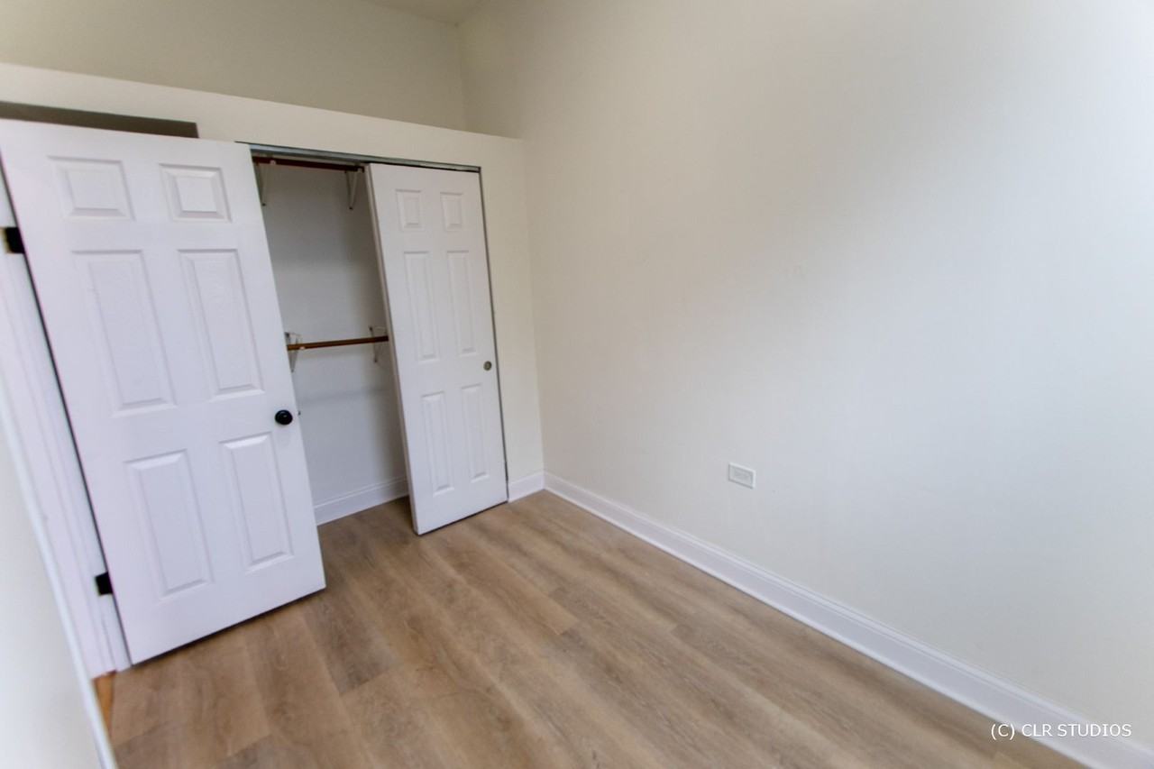 2343 West Grenshaw Street #2 - Photo 2 of 8