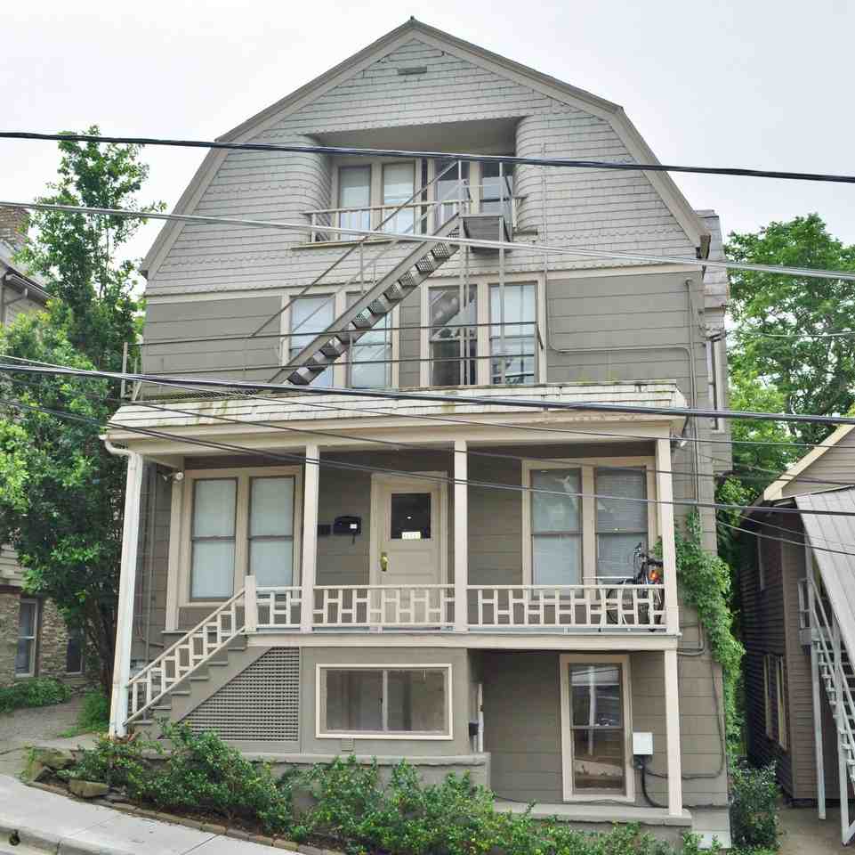 209 Williams St - Photo 7 of 8