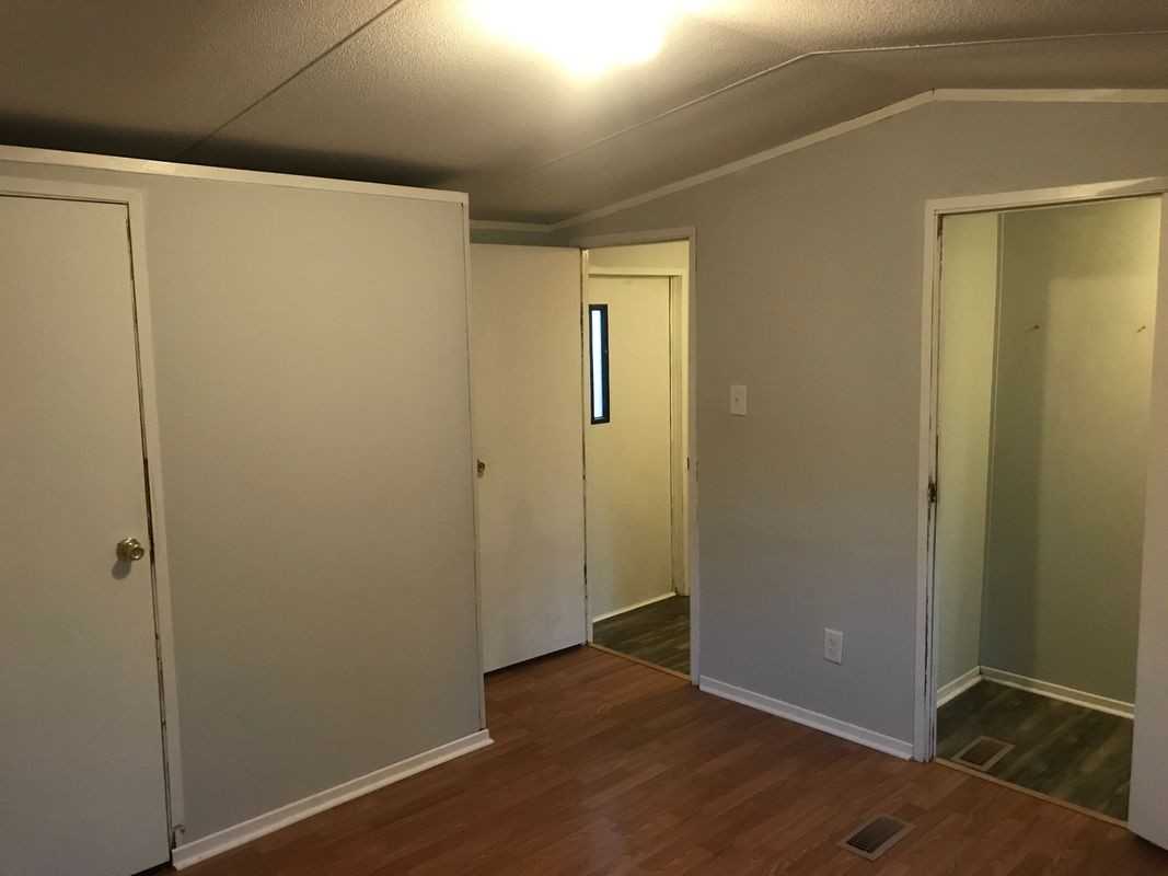 120 Allen St - Photo 2 of 14