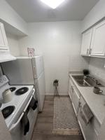 featured image of 116 E Edgebrook Dr