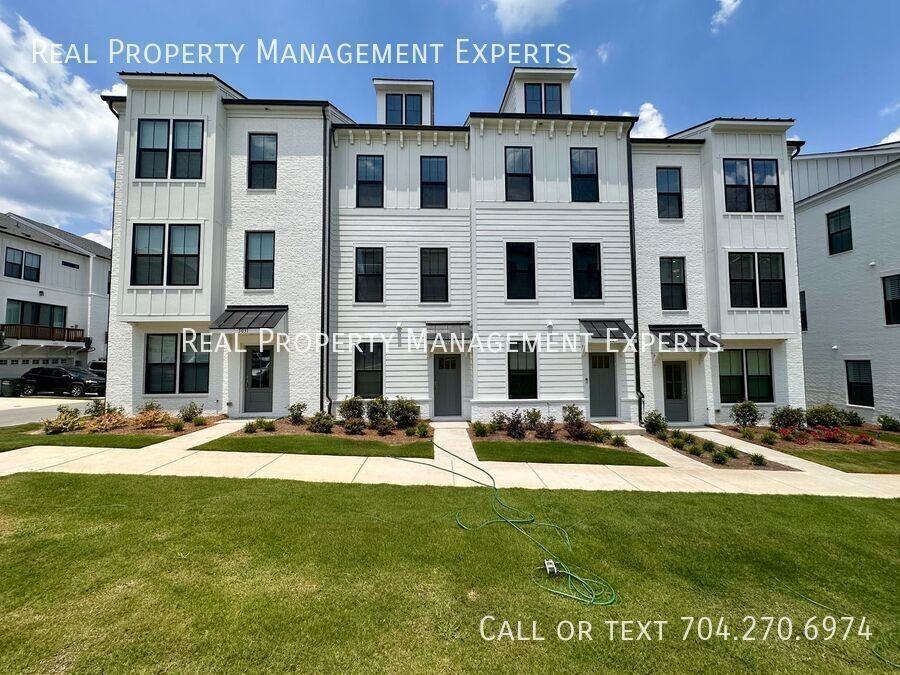 5027 Layman Dr - Photo 2 of 24