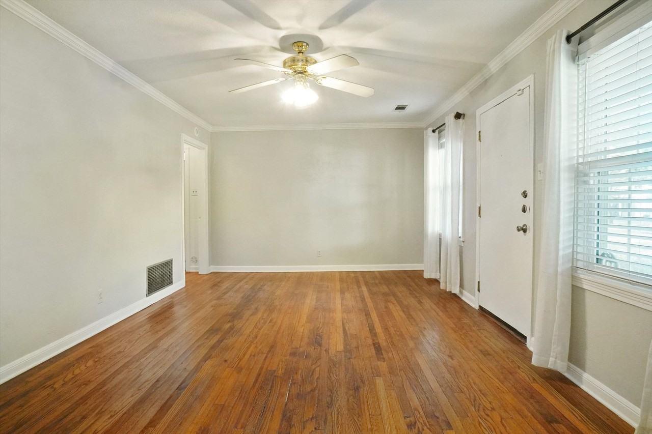 2709 W Bewick St - Photo 3 of 17