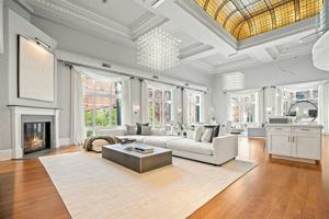 featured image of 313 1st St #PH