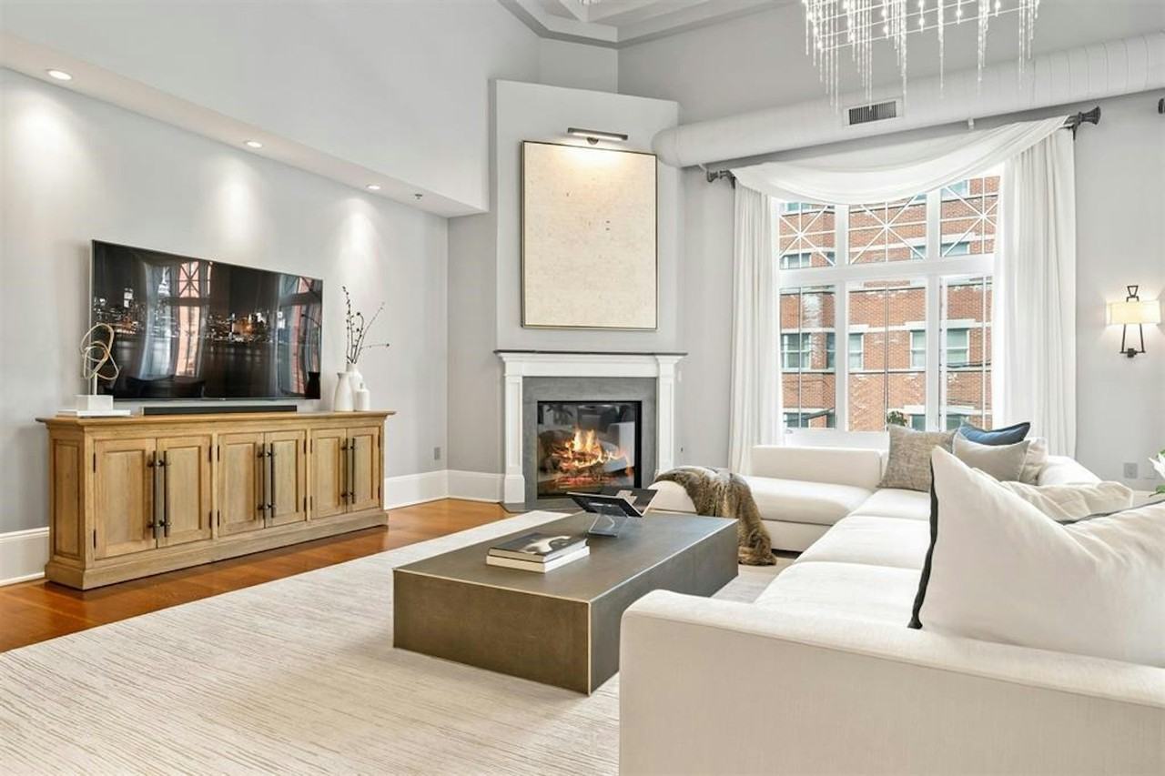 313 1st St #PH - Photo 2 of 16