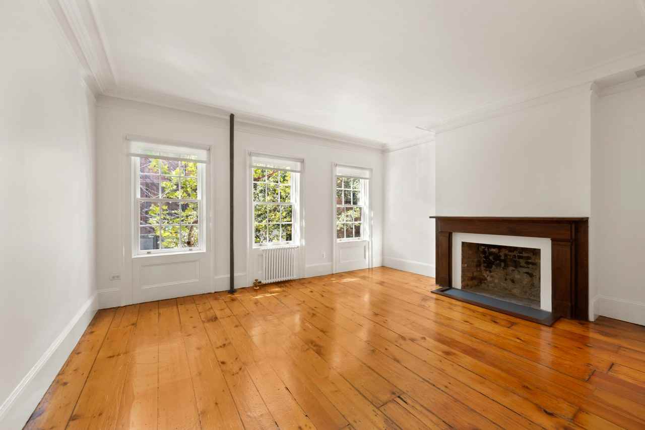 30 Bethune St #2 - Photo 2 of 11