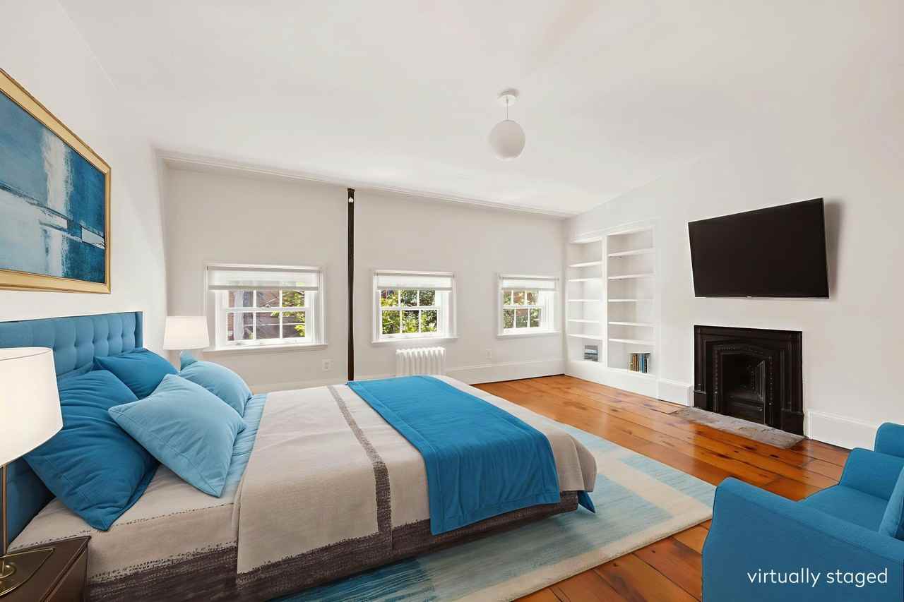 30 Bethune St #2 - Photo 5 of 11