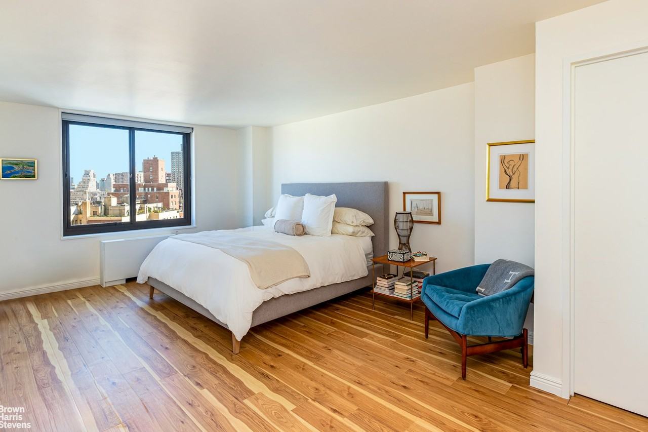 40 E 94th St #21G - Photo 4 of 10