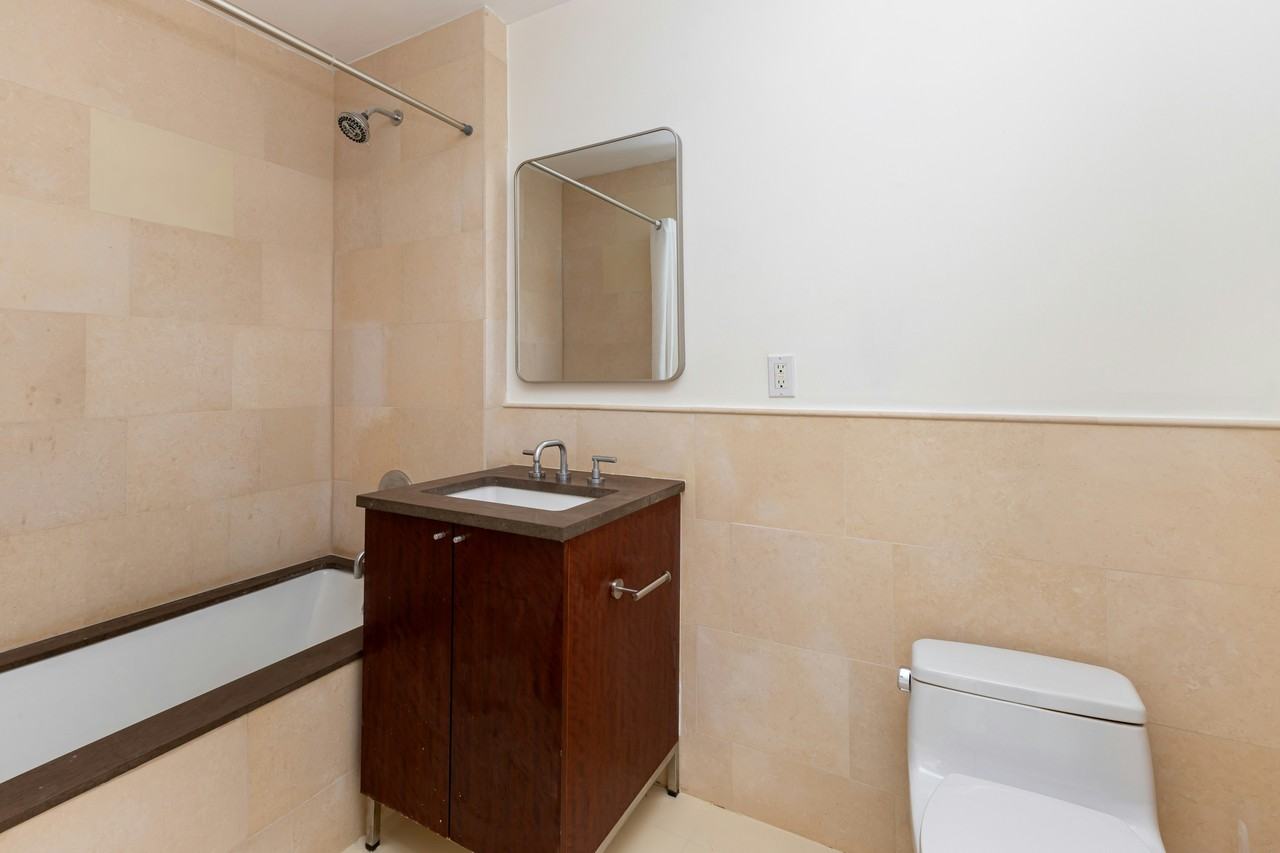 3220 Arlington Ave #3B - Photo 7 of 20