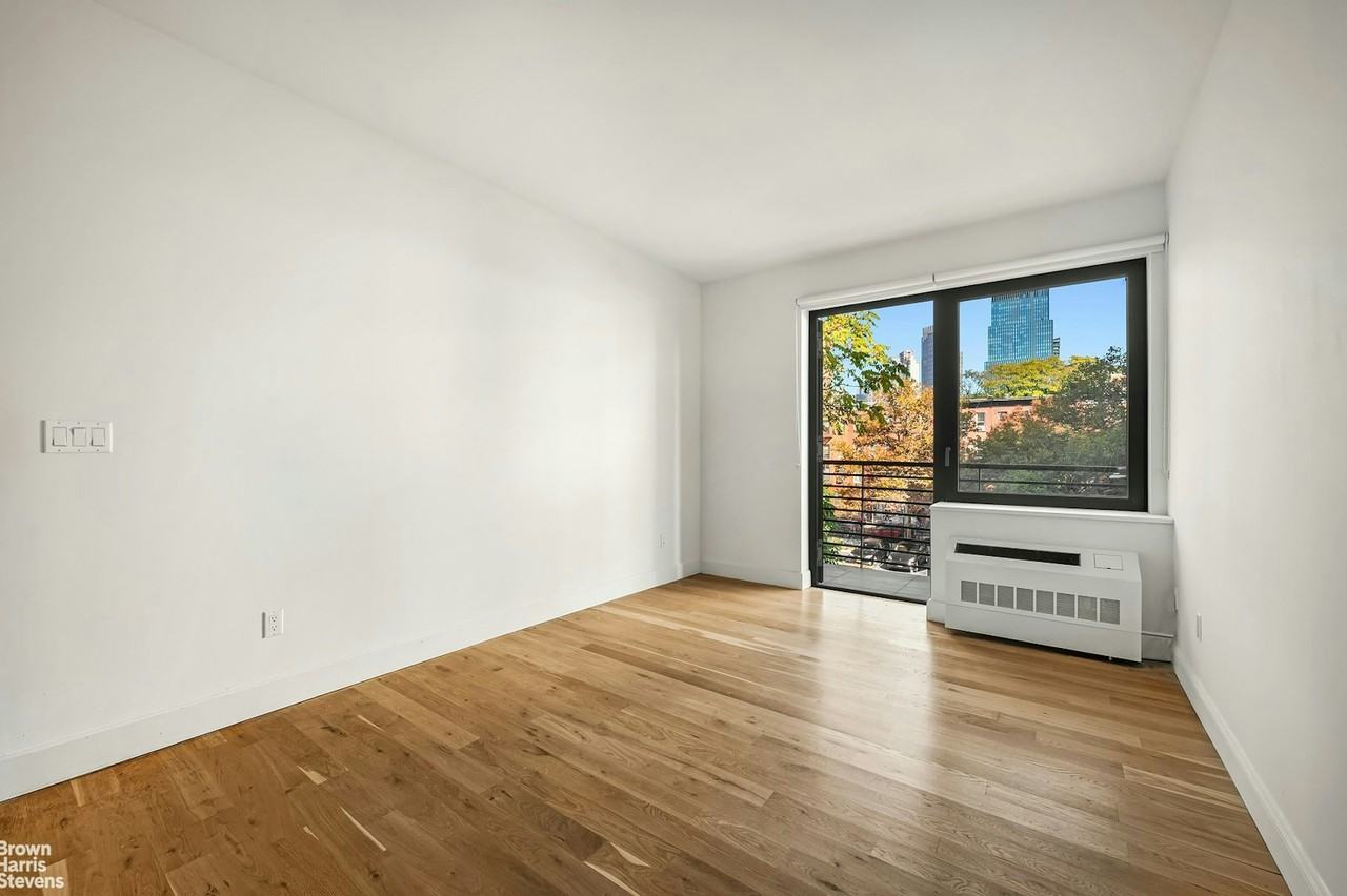 577 Baltic St #5C - Photo 2 of 8