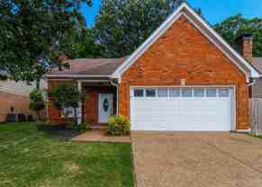 2418 Lake Edge Dr - Photo 1 of 1