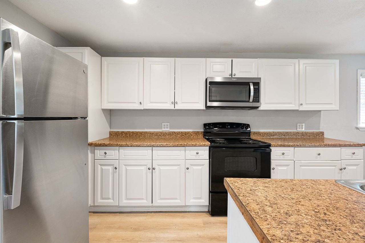 143 Old Piney Trl #B - Photo 3 of 22