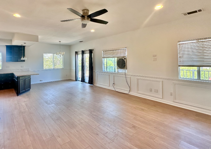28076 East Dr - Photo 2 of 20