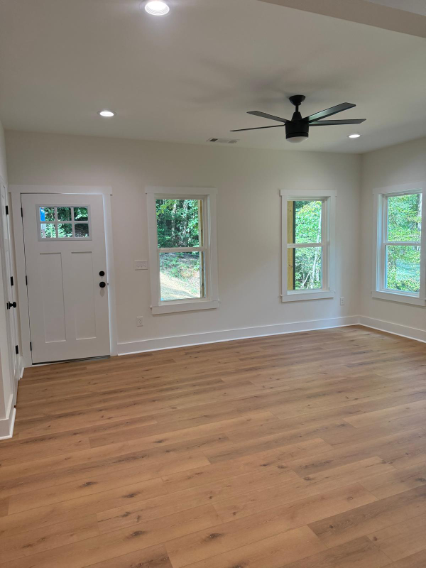 55 Noah Mountain Rd - Photo 3 of 18