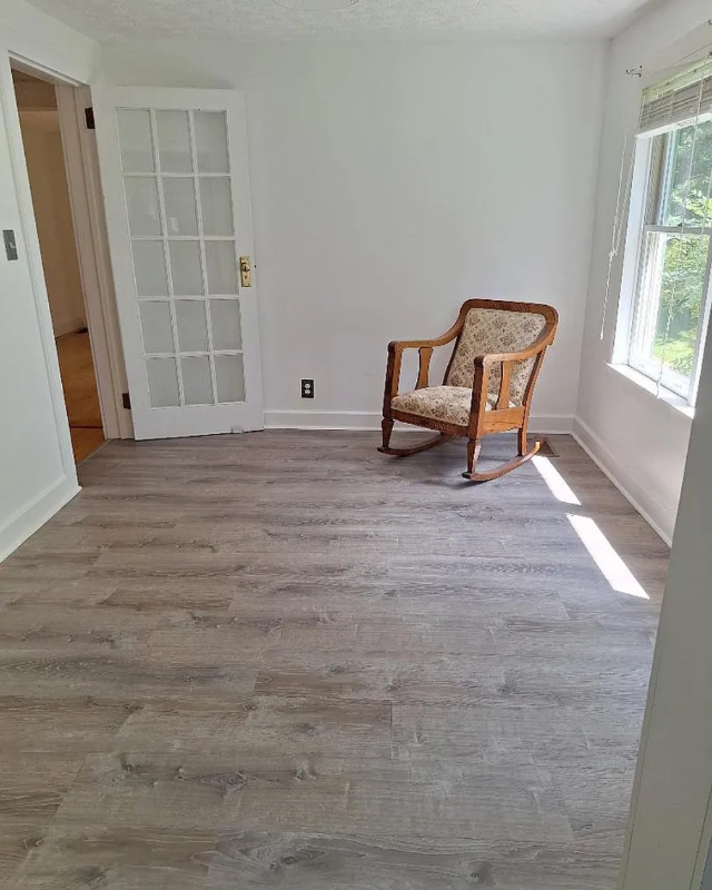 843 Collins Rd - Photo 3 of 13