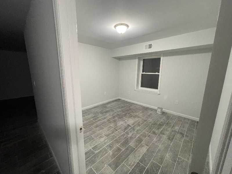 499 S 18th St #G - Photo 6 of 6