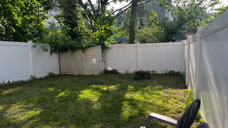 499 S 18th St #G - Photo 2 of 6