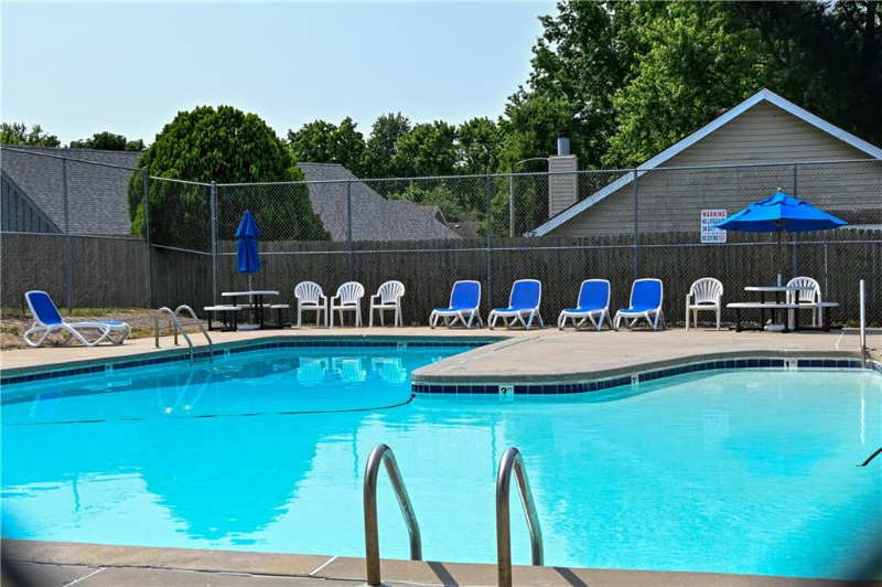 2805 Nw 3rd Ter - Photo 5 of 20