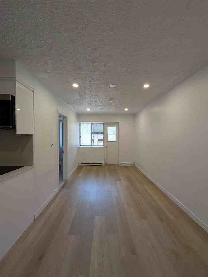 1240 Rue du Fort - Photo 2 of 5