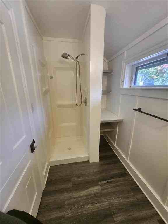 524 State St #5 - Photo 3 of 5