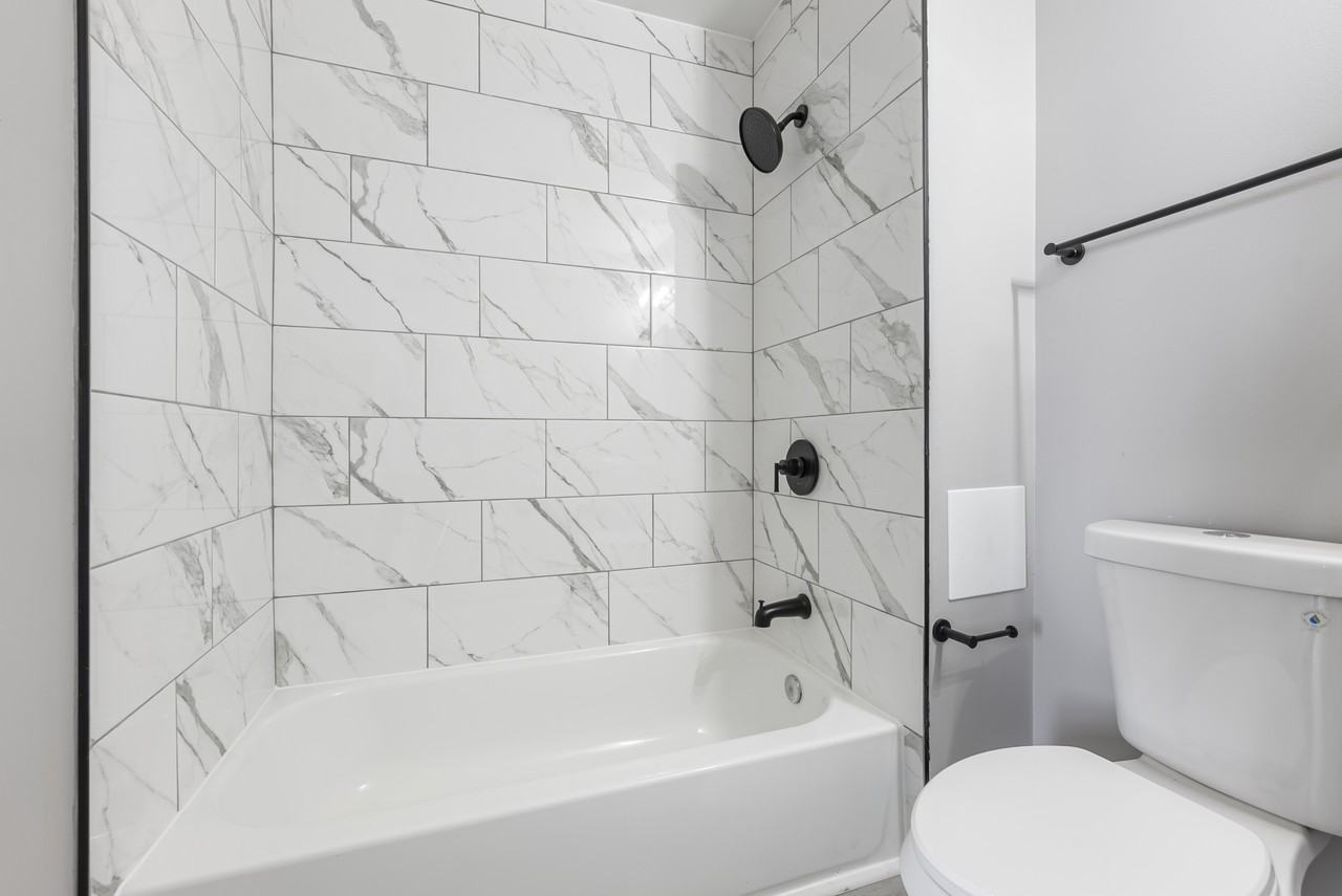 3514 Clifton Ave #21 - Photo 7 of 12