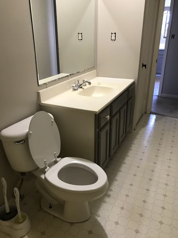 6924 E Emory Rd #1 - Photo 5 of 19