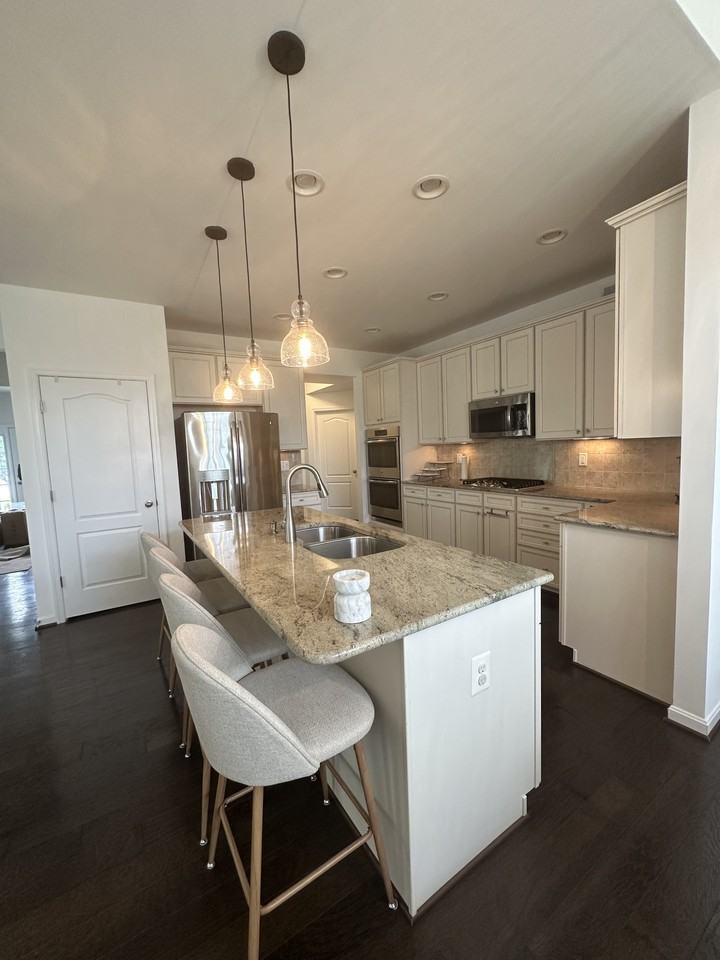 18714 Lakelands Dr #NA - Photo 4 of 21