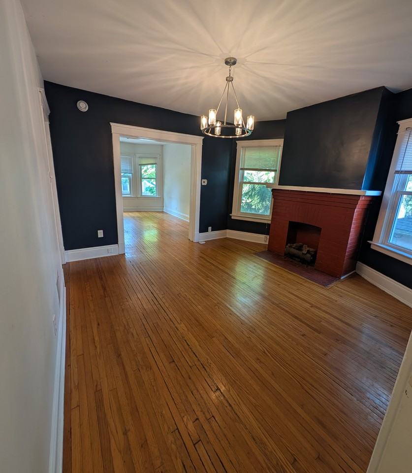 89 Trinity Pl - Photo 5 of 13