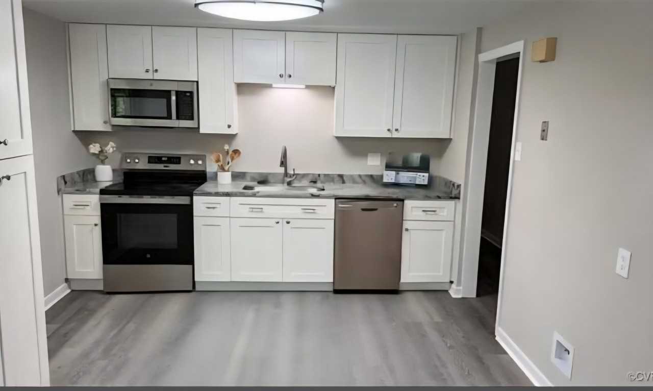 110 Carbe Ct #NA - Photo 5 of 10