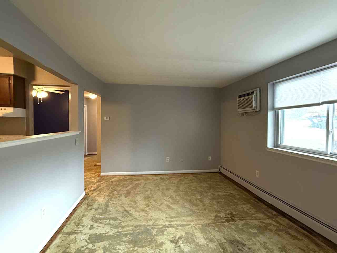 709 Jackson St #4 - Photo 2 of 8