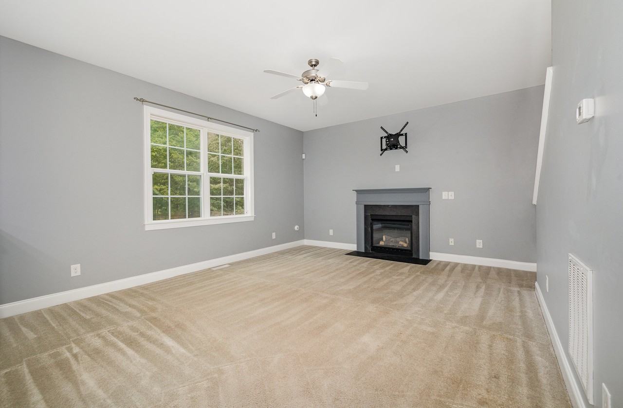 201 Phillips Ridge Ln #NA - Photo 6 of 21