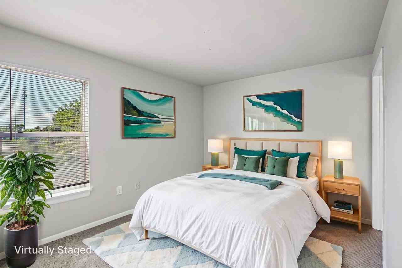 202 Sundance Drive - Photo 7 of 50