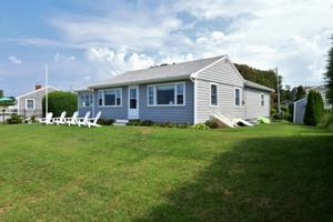 featured image of 5 Spindrift Lane unit: Winter