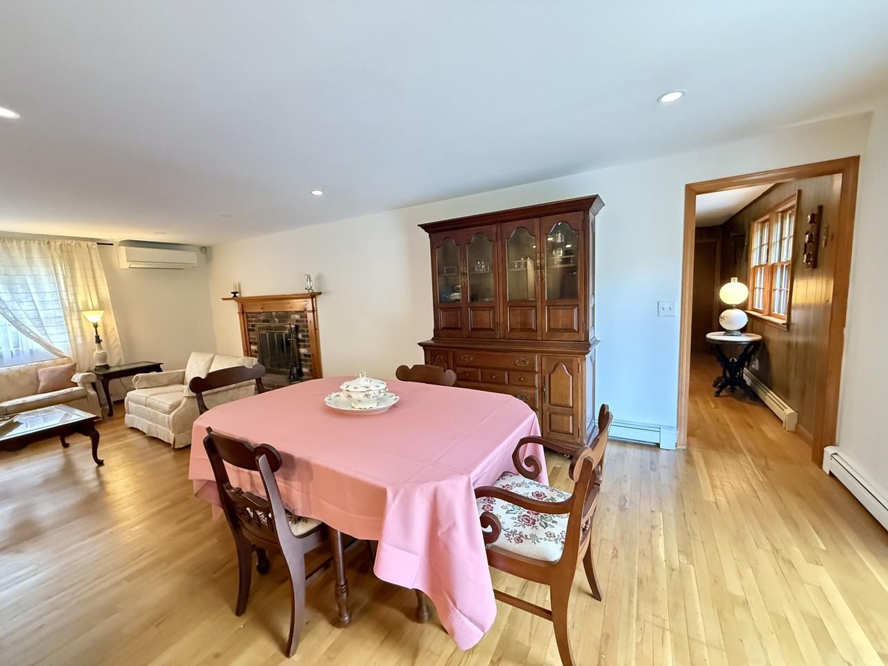 70 Poinsettia Drive - Photo 6 of 29