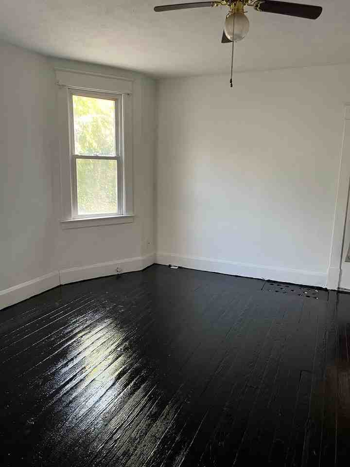 1646 Ridge Avenue - Photo 4 of 14