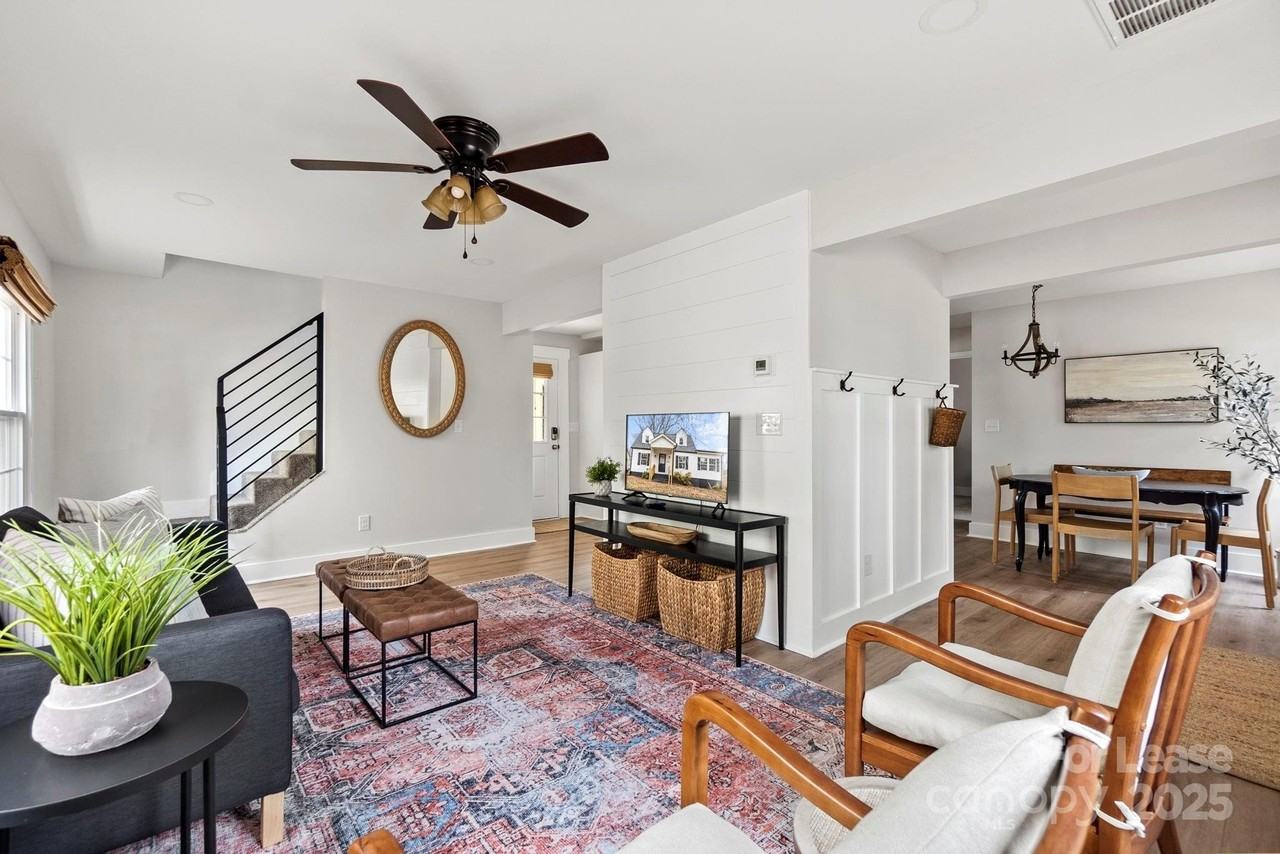 1707 Wilson W Lee Blvd - Photo 2 of 24