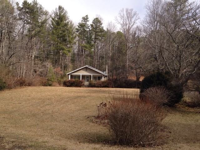 216 Webb Creek Rd - Photo 2 of 8