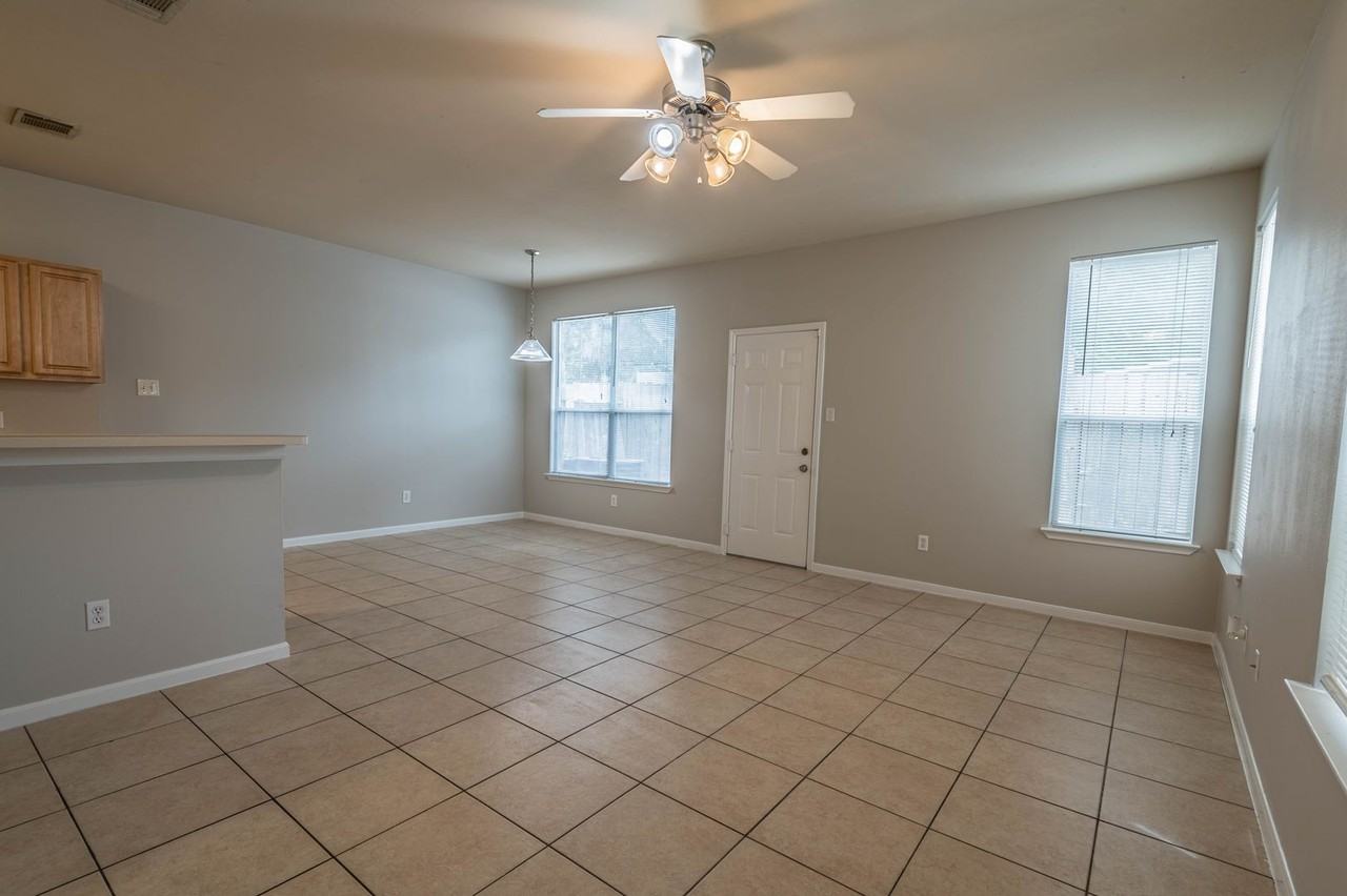 11906 Chetman Drive #A - Photo 3 of 17