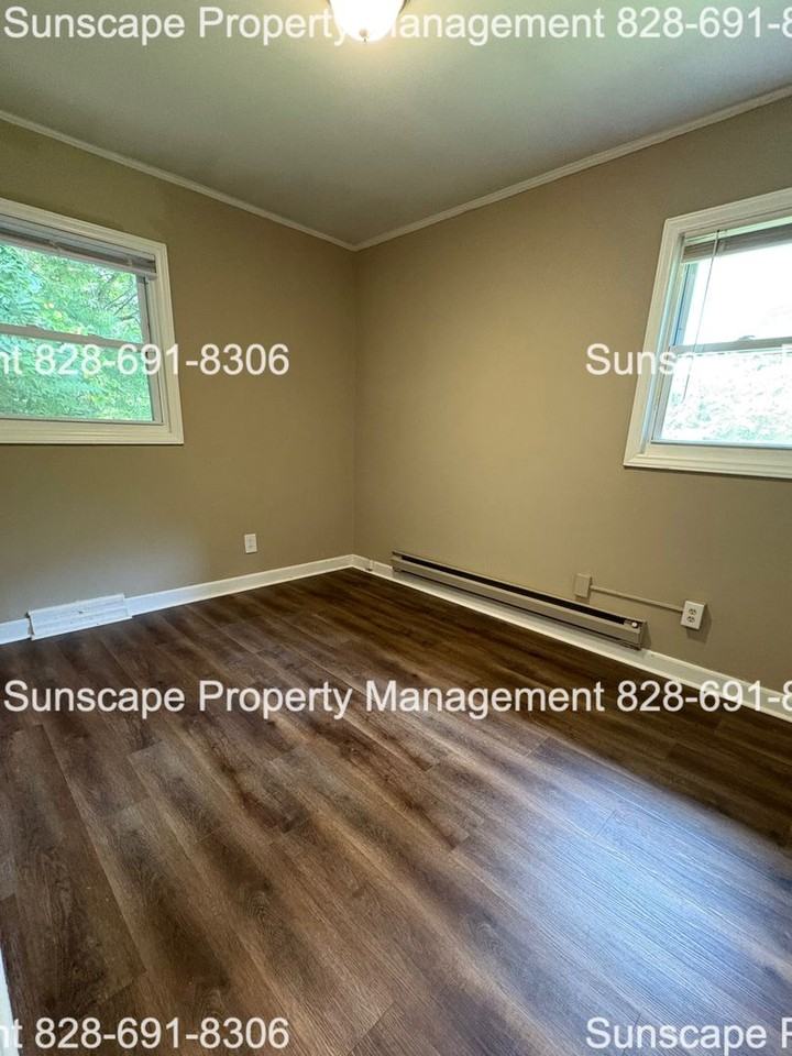 387B Chunns Cove Rd - Photo 5 of 8