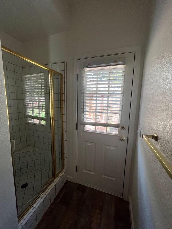 120 Heaton Ct - Photo 5 of 22